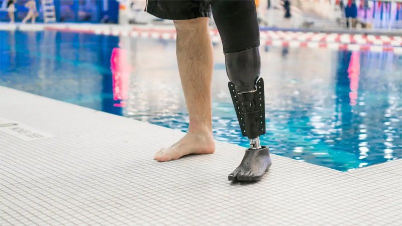 Протез для купания